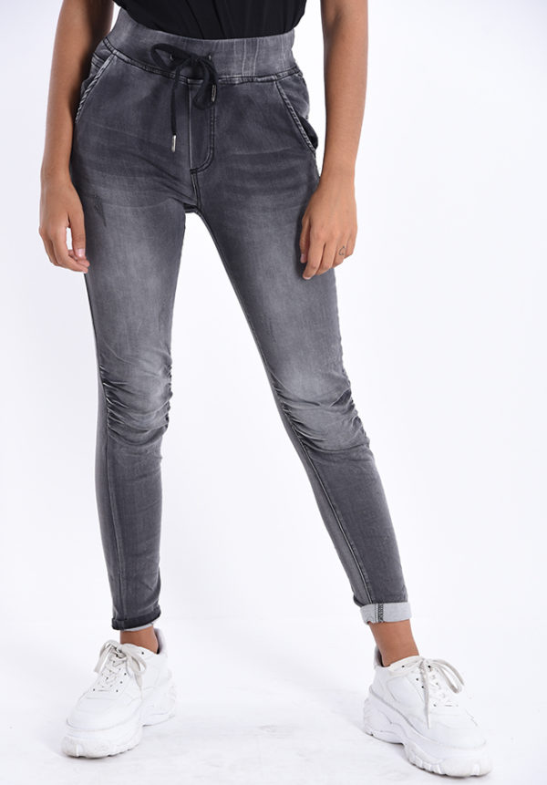 Jeans hlače z elastiko v pasu